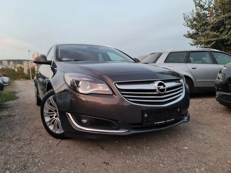 Opel Insignia КАТО ЧИСТО НОВА, снимка 3 - Автомобили и джипове - 47514627