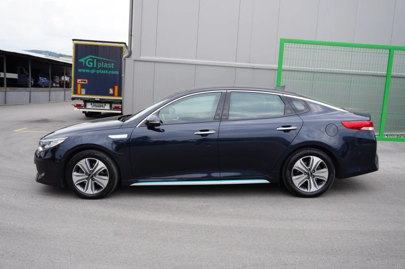 Kia Optima 2.0 Plug-in Hybrid EXECUTIVE, 360 CAMERA, CARPLAY, снимка 2 - Автомобили и джипове - 50787817