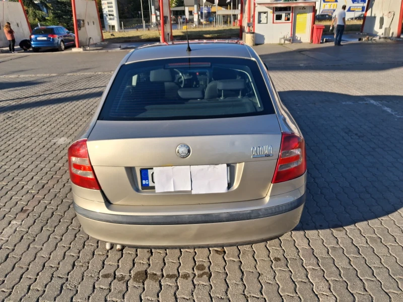 Skoda Octavia 1.9 TDI, снимка 6 - Автомобили и джипове - 52262033