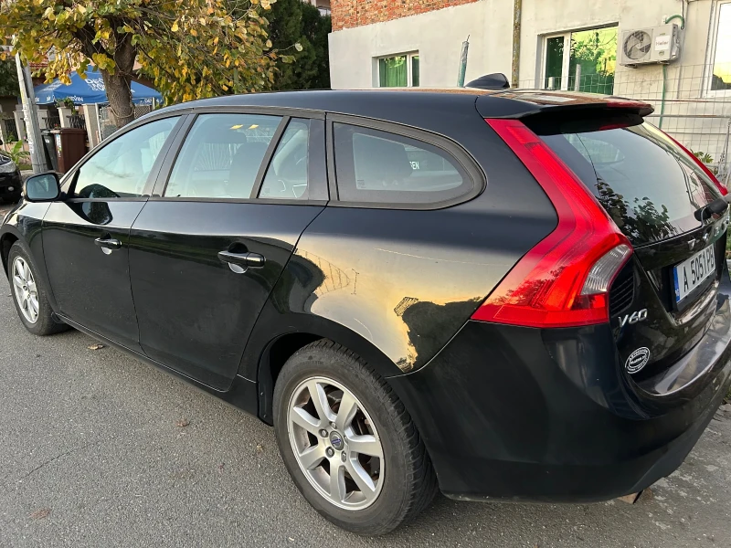 Volvo V60 D2, снимка 3 - Автомобили и джипове - 52196080