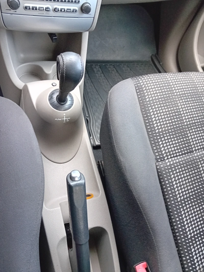 Renault Modus, снимка 5 - Автомобили и джипове - 52915649