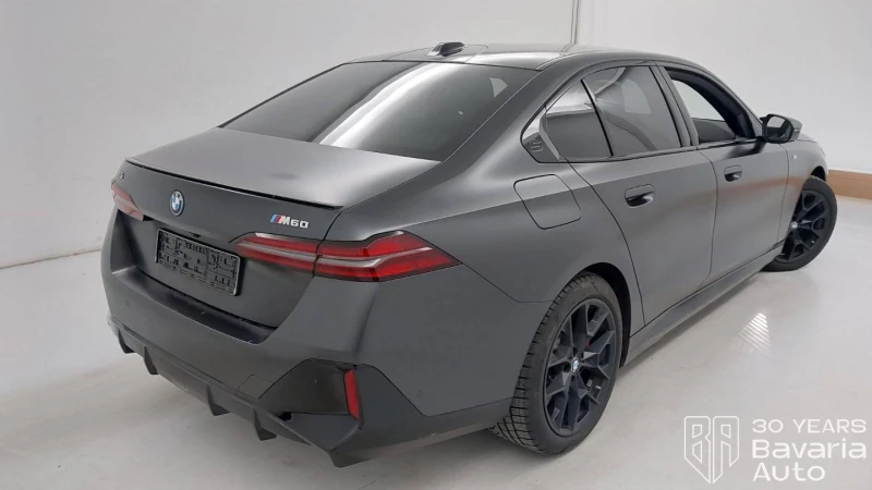 BMW i5 M60 xDrive M Sport Pro, снимка 3 - Автомобили и джипове - 53095859