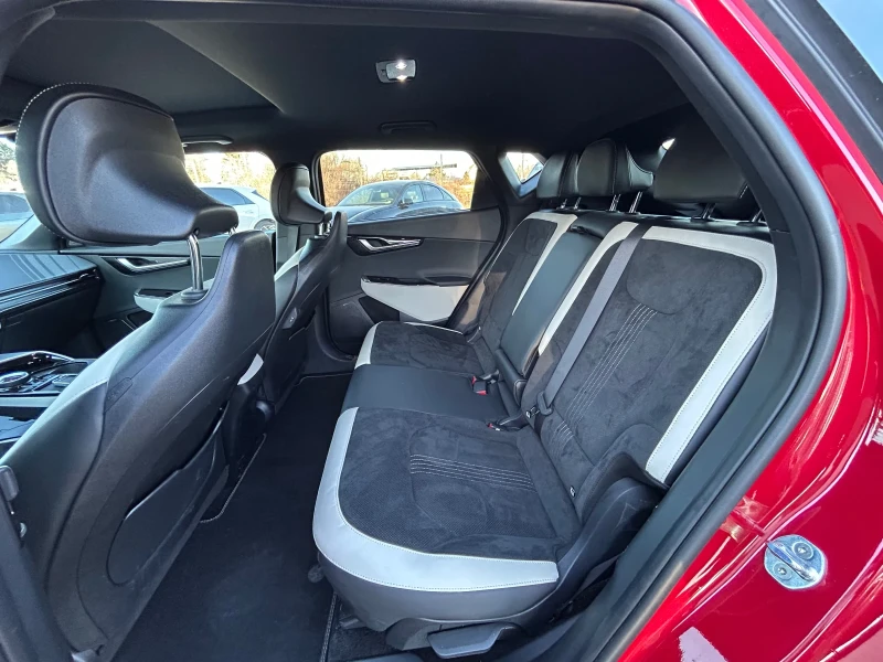 Kia EV6 * * * GT LINE* * * 77.4KW* 325H.P.* AWD* , снимка 15 - Автомобили и джипове - 53121751