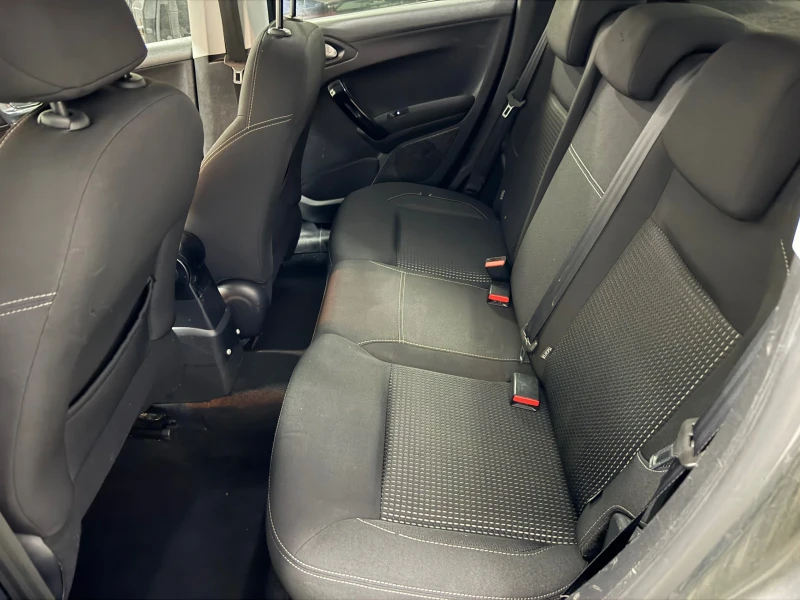 Peugeot 208 1.6d/100hp/NAVI/CAMERA/EVRO6/, снимка 10 - Автомобили и джипове - 53197766