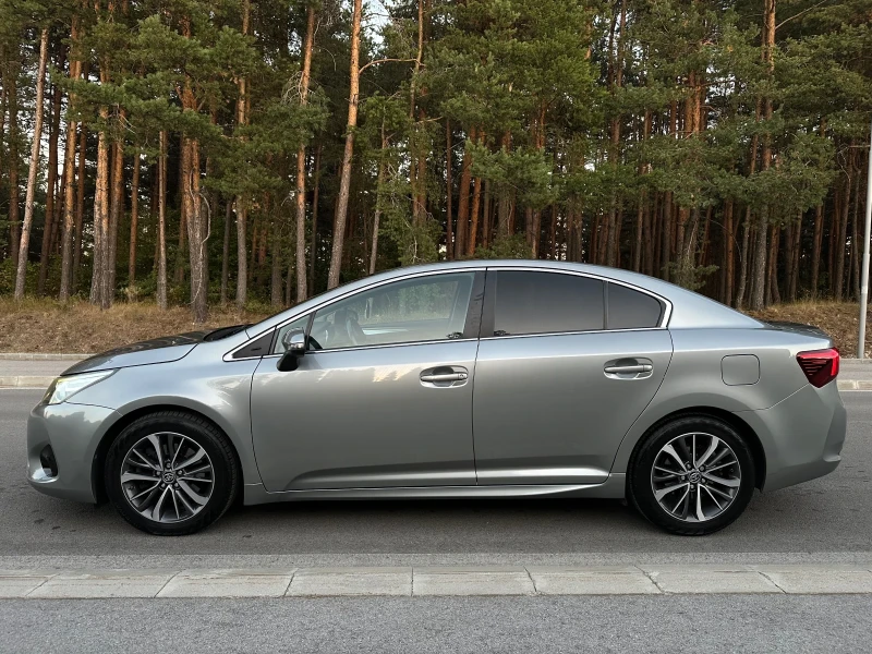 Toyota Avensis, снимка 6 - Автомобили и джипове - 53269366