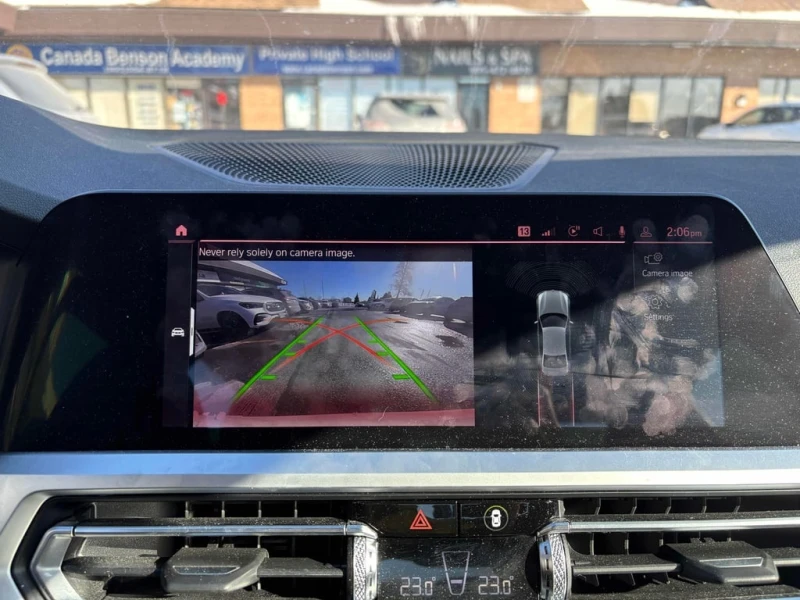 BMW 330 i xDrive * M-PACK * ШИБИДАХ* ПОДГРЕВ* , снимка 12 - Автомобили и джипове - 53344617