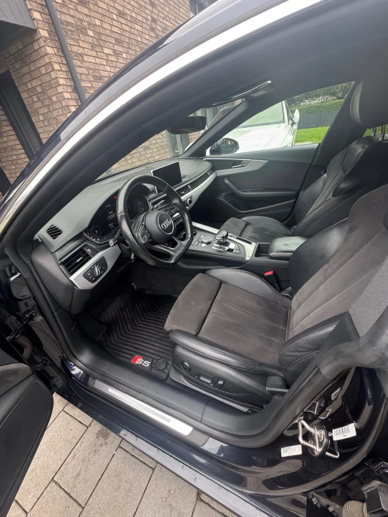 Audi A5 2.0 TFSI Mild Hybrid , снимка 8 - Автомобили и джипове - 53478911