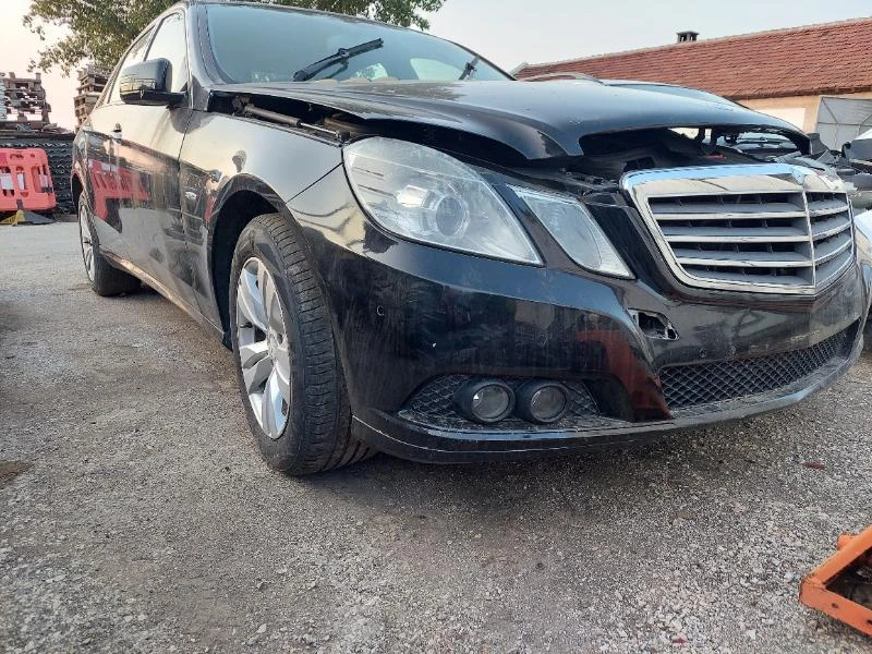 Mercedes-Benz E 220  auto, om651 , снимка 1 - Автомобили и джипове - 34898794