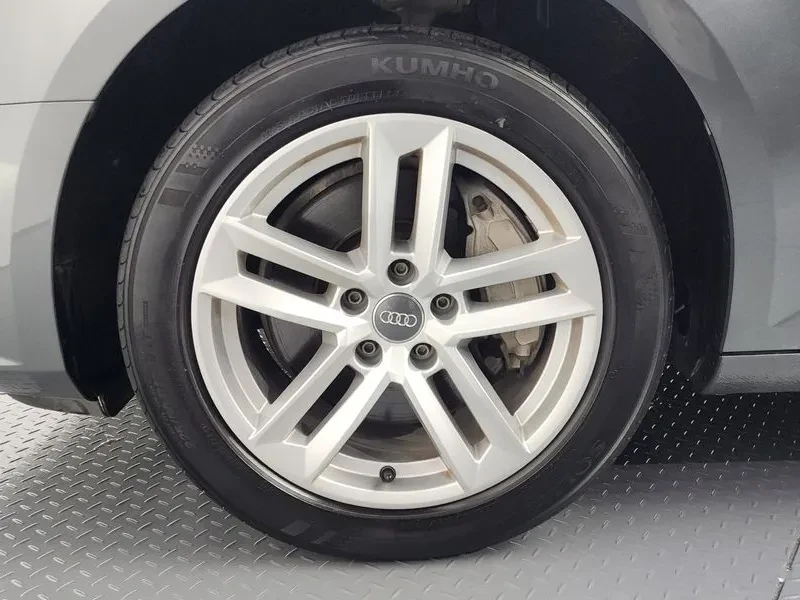 Audi A4 2.0 TFSI Premium - САМО 30% АВАНС, снимка 15 - Автомобили и джипове - 56253851
