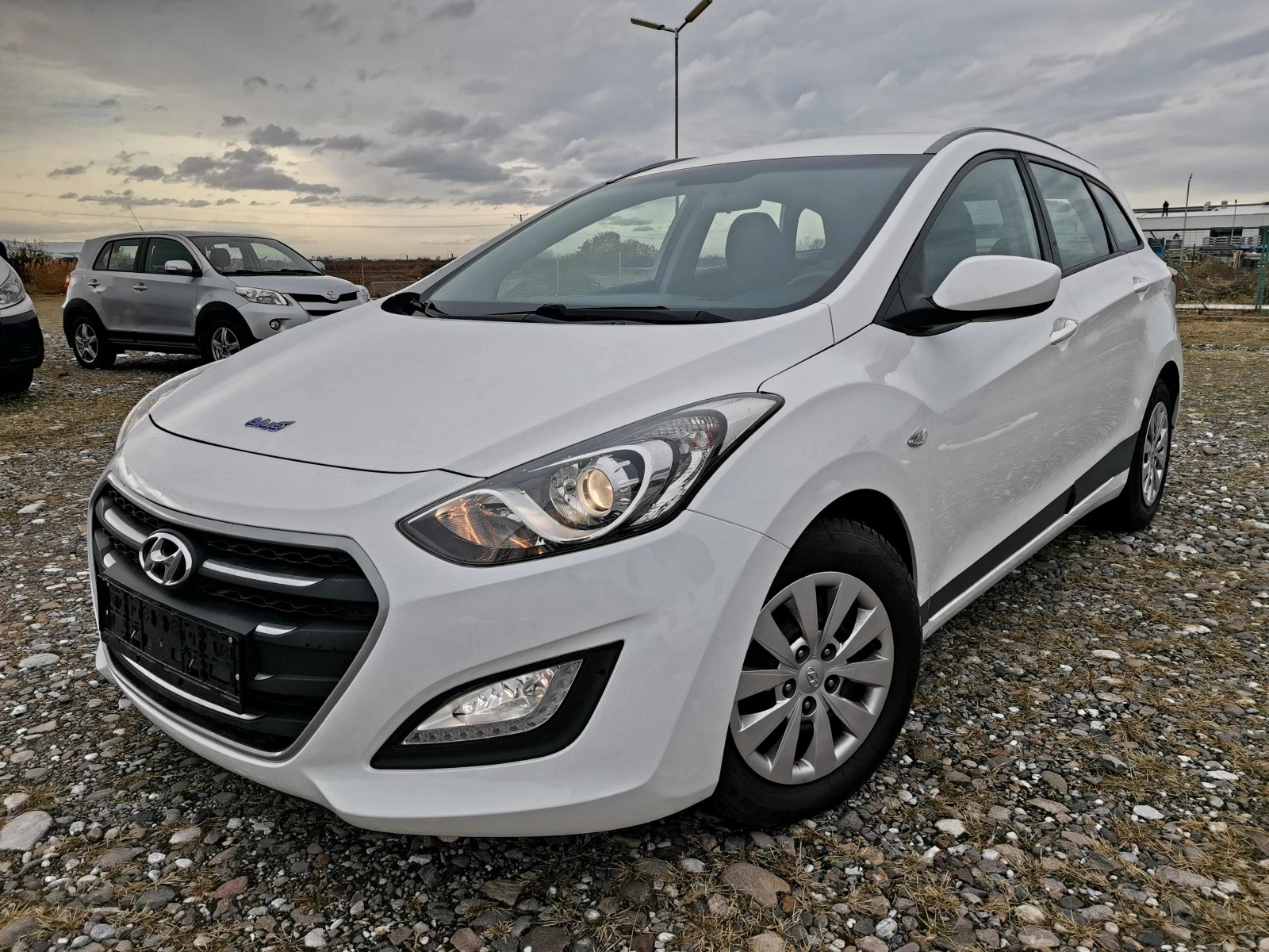 Hyundai I30  Biue Euro6 - изображение 2