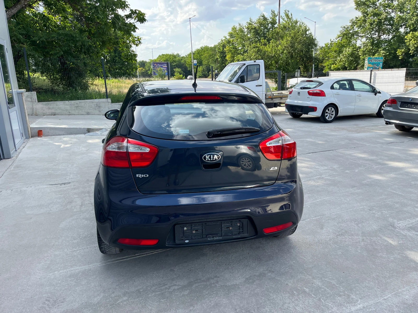 Kia Rio Газ - изображение 7