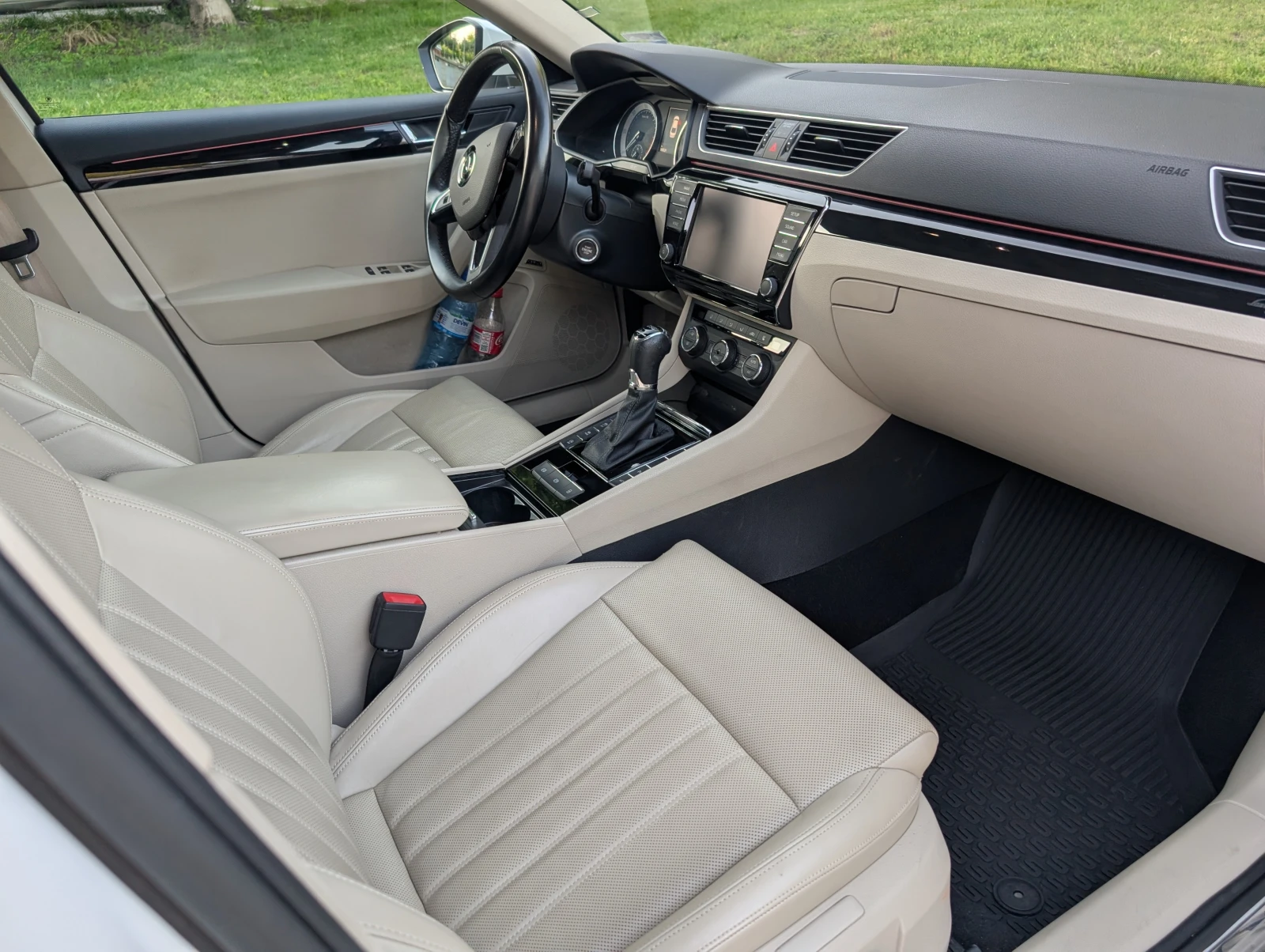 Skoda Superb L&K 2.0TDI 4x4, Печка, Панорама - изображение 10