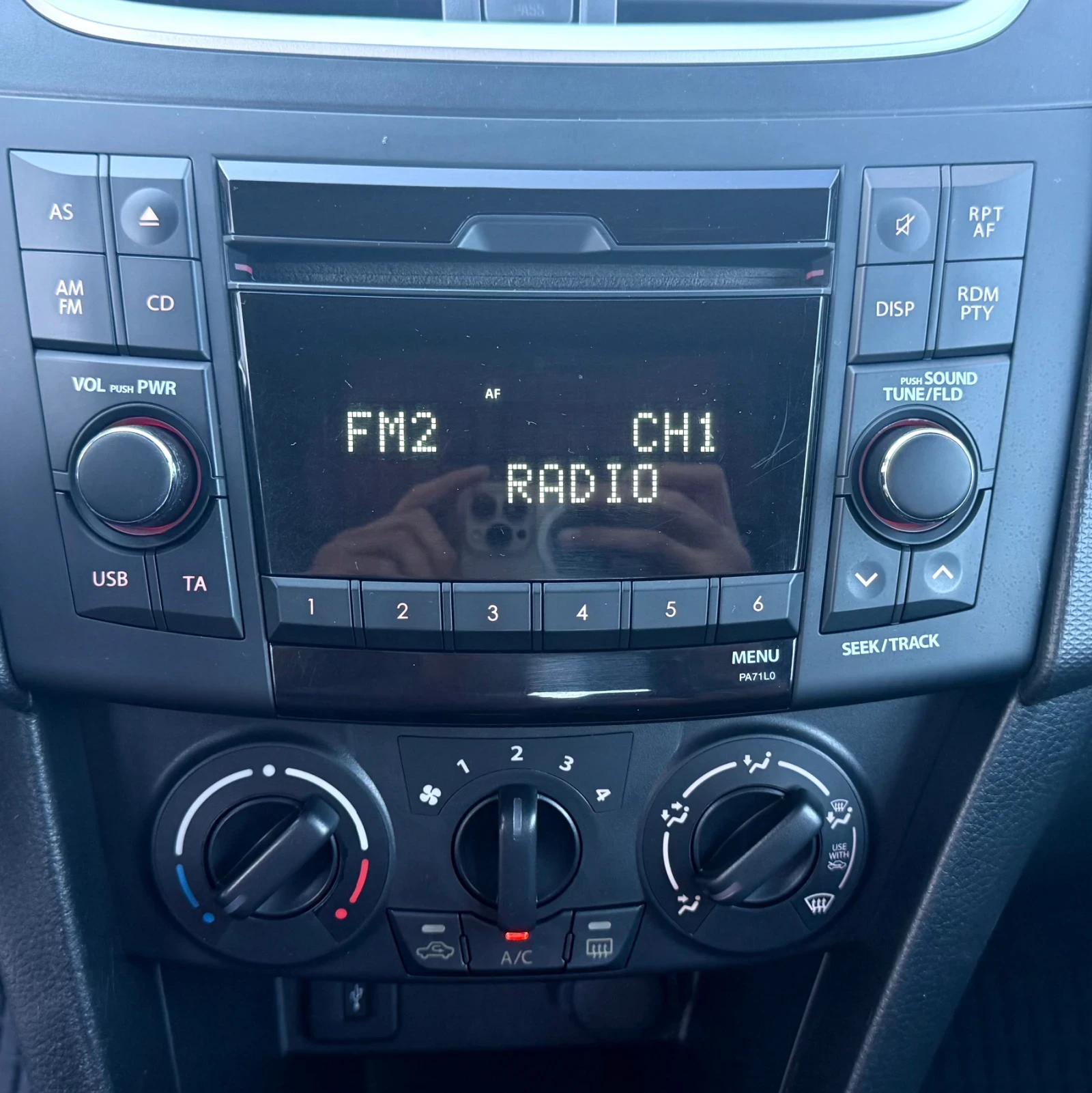 Suzuki Swift 1.2i/90kc/4x4//  | Mobile.bg   11