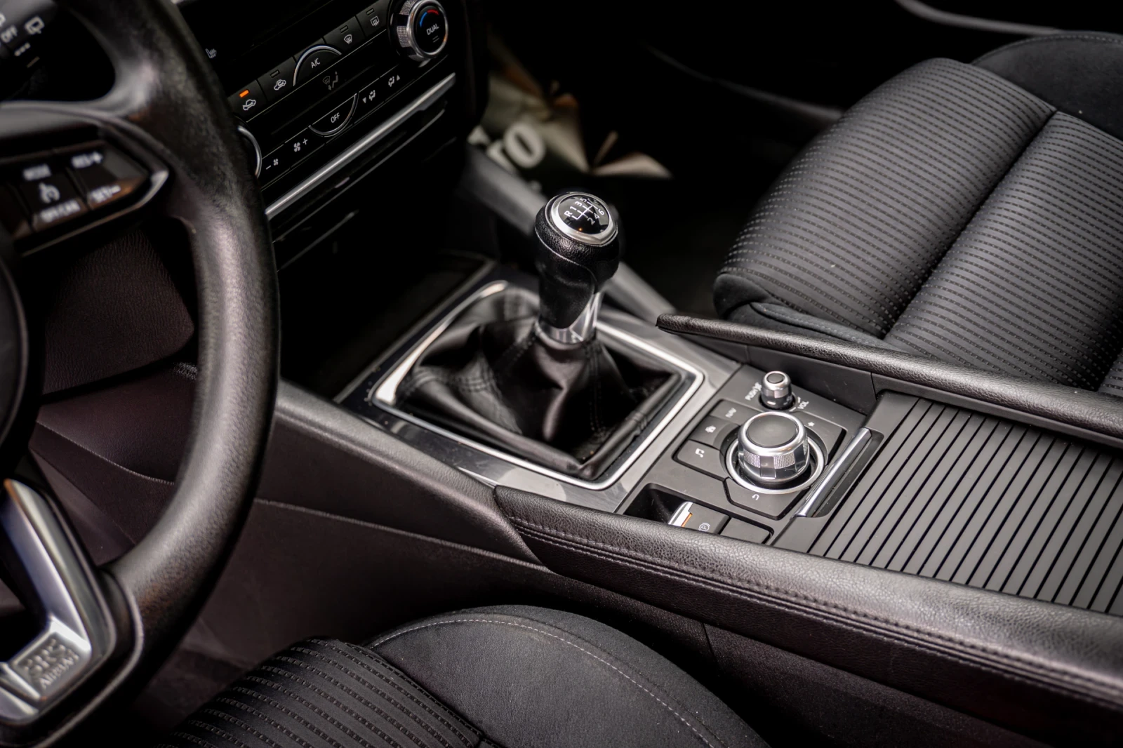 Mazda 6 2.2D Facelift |   | Mobile.bg   16