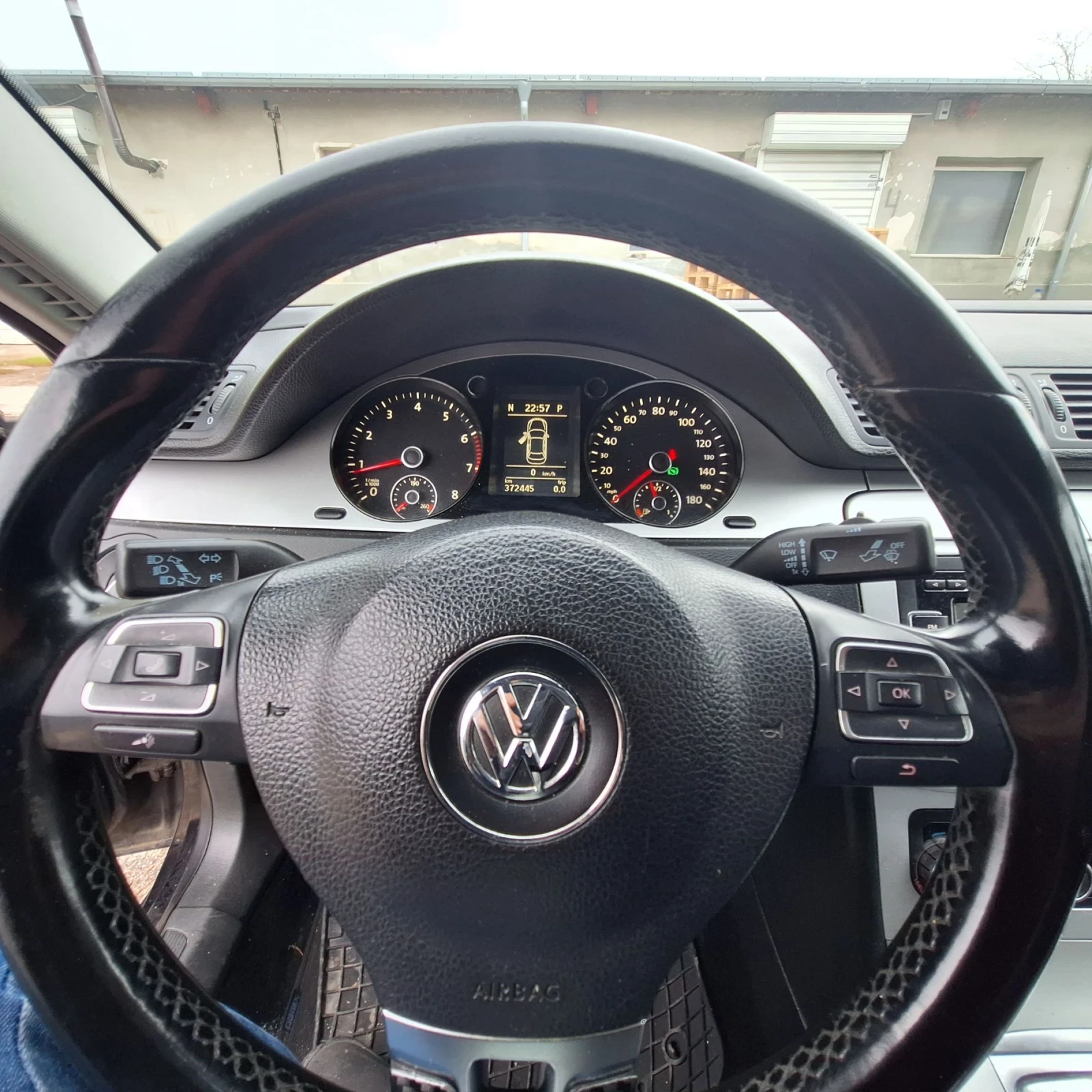 VW CC 2.0 tsi - изображение 3