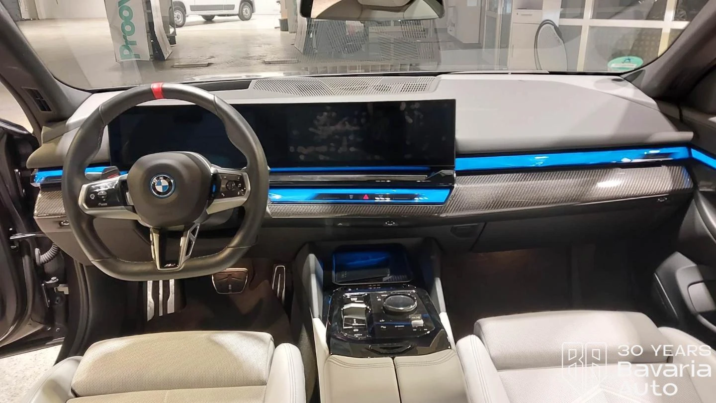 BMW i5 M60 xDrive M Sport Pro - изображение 6