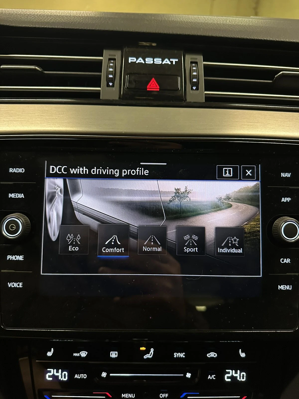 VW Passat 2.0TSI ����������� | Mobile.bg � ����������� 14