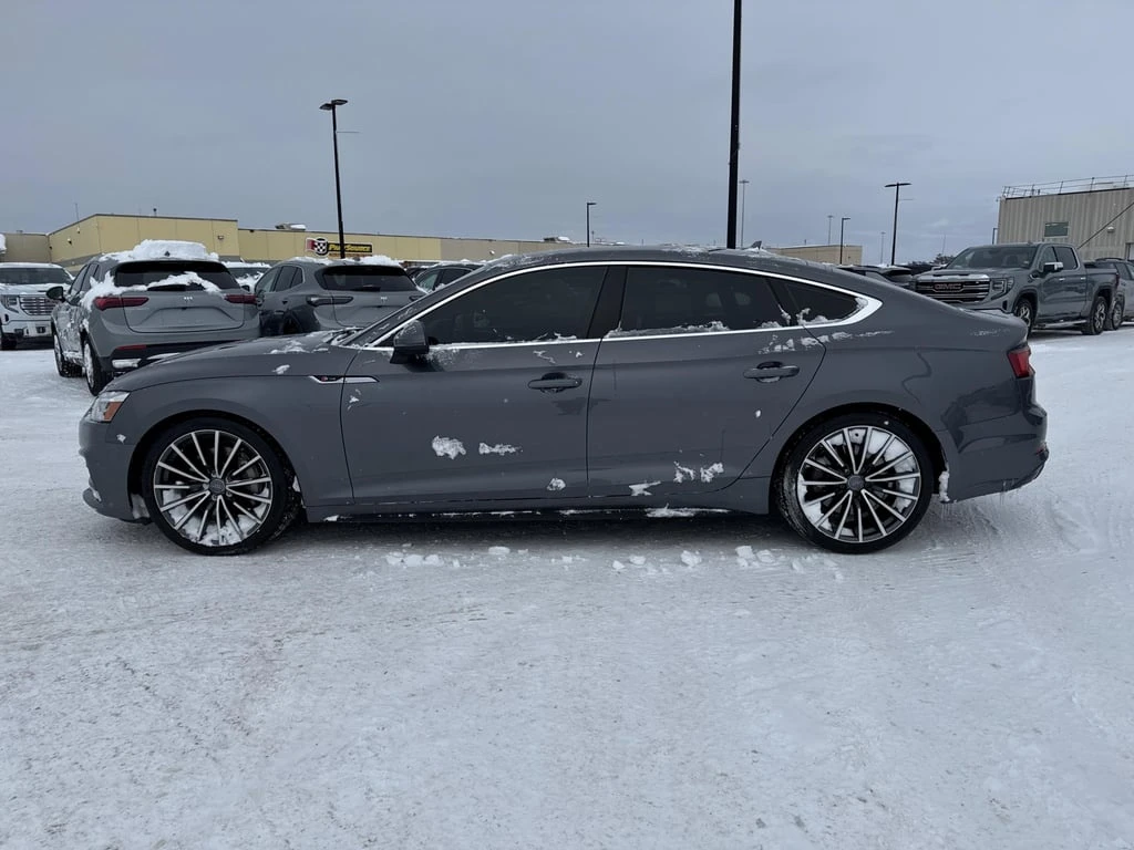 Audi A5 Progressiv * CARFAX * ПОДГРЕВИ* ШИБИДАХ - изображение 3