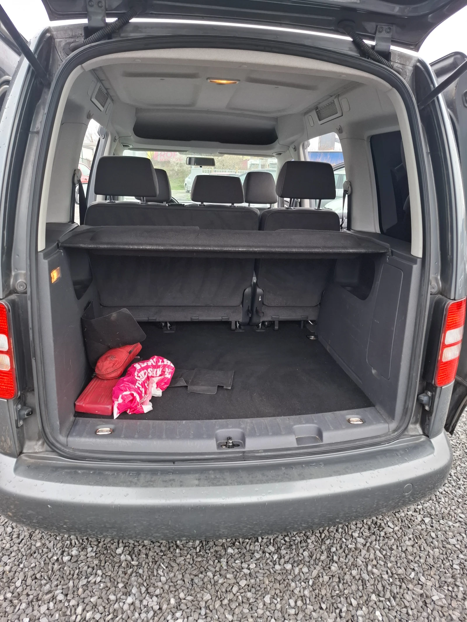 VW Caddy, снимка 5 - Автомобили и джипове - 53964770