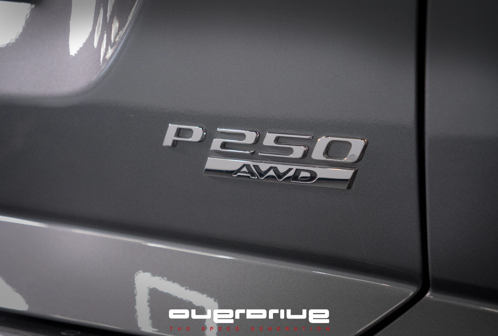 Jaguar E-pace P250 AWD R Dynamic, снимка 15 - Автомобили и джипове - 54596190