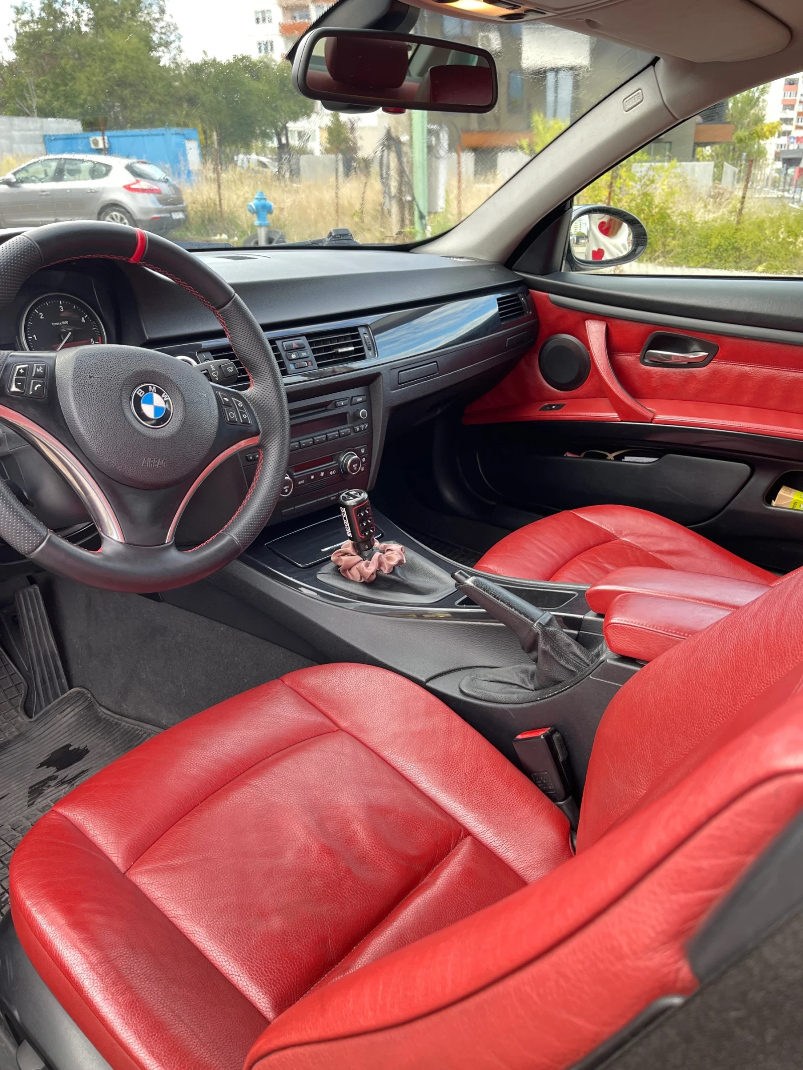 BMW 320 СПЕШНО С ПРОБЛЕМ , снимка 4 - Автомобили и джипове - 55321684