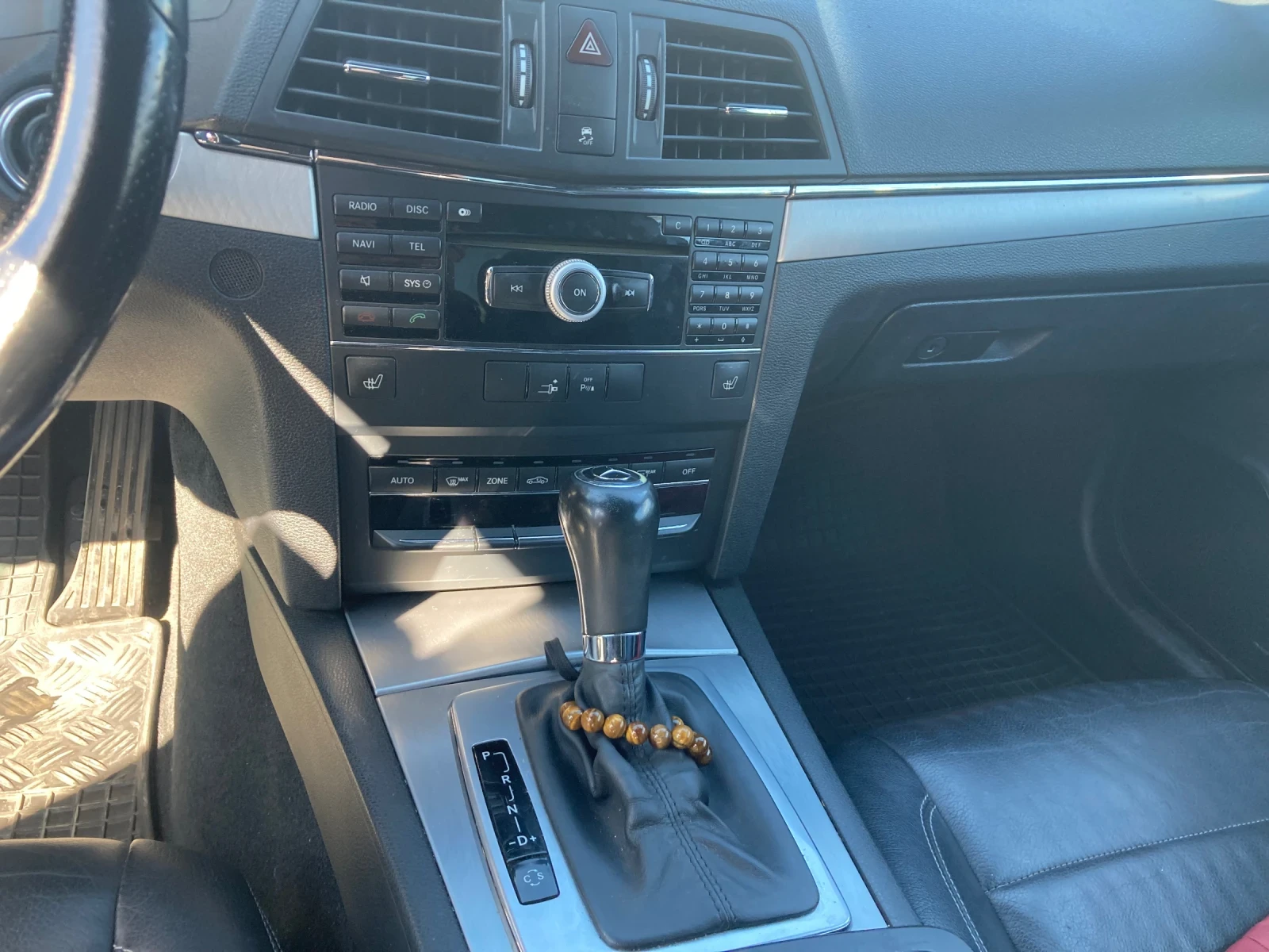 Mercedes-Benz E 350, снимка 11 - Автомобили и джипове - 55526284