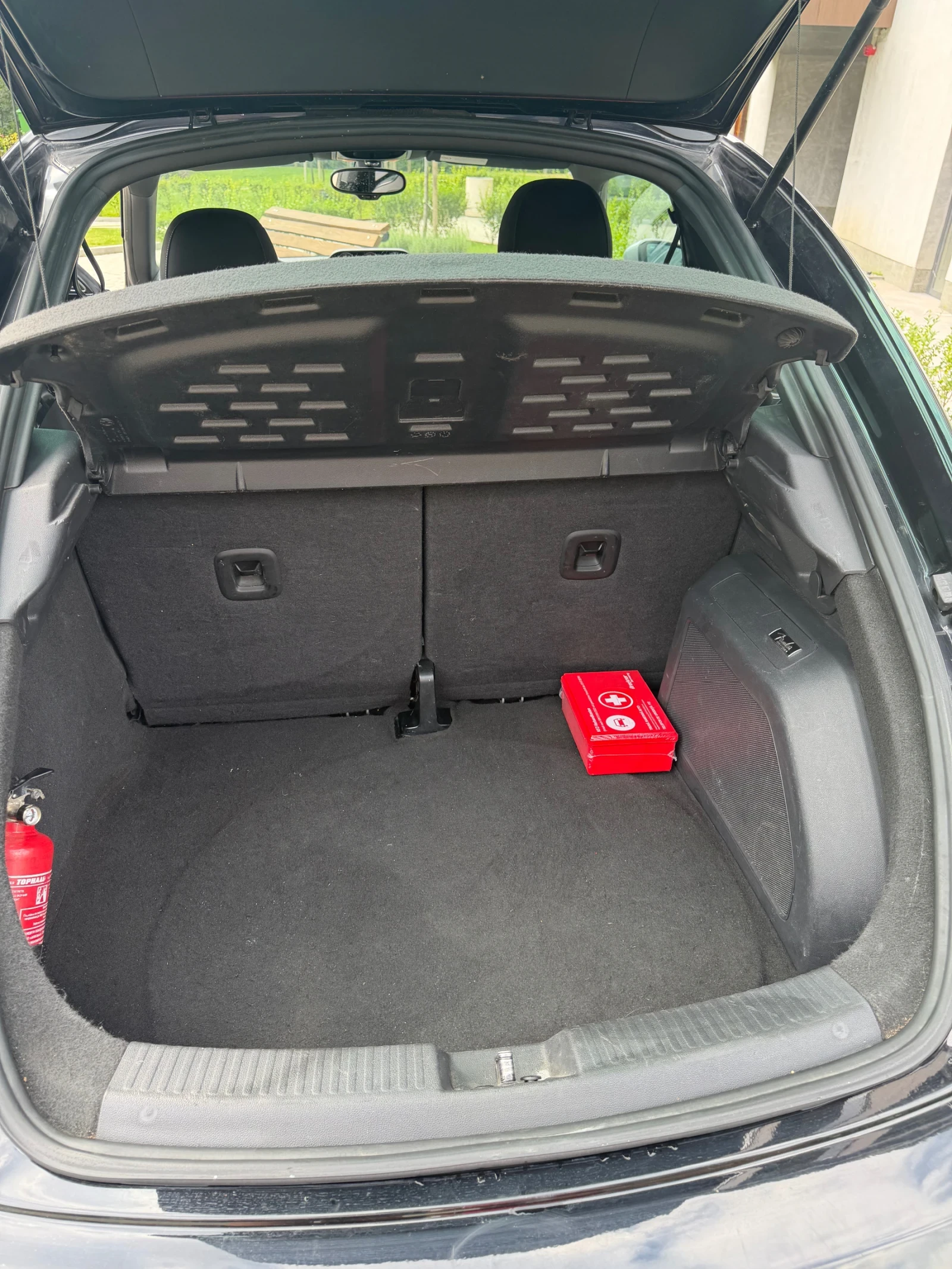 VW Beetle, снимка 9 - Автомобили и джипове - 55657842