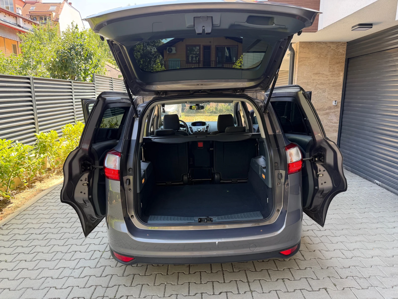 Ford Grand C-Max Grand-Подгрев-Автопилот, снимка 5 - Автомобили и джипове - 55694599