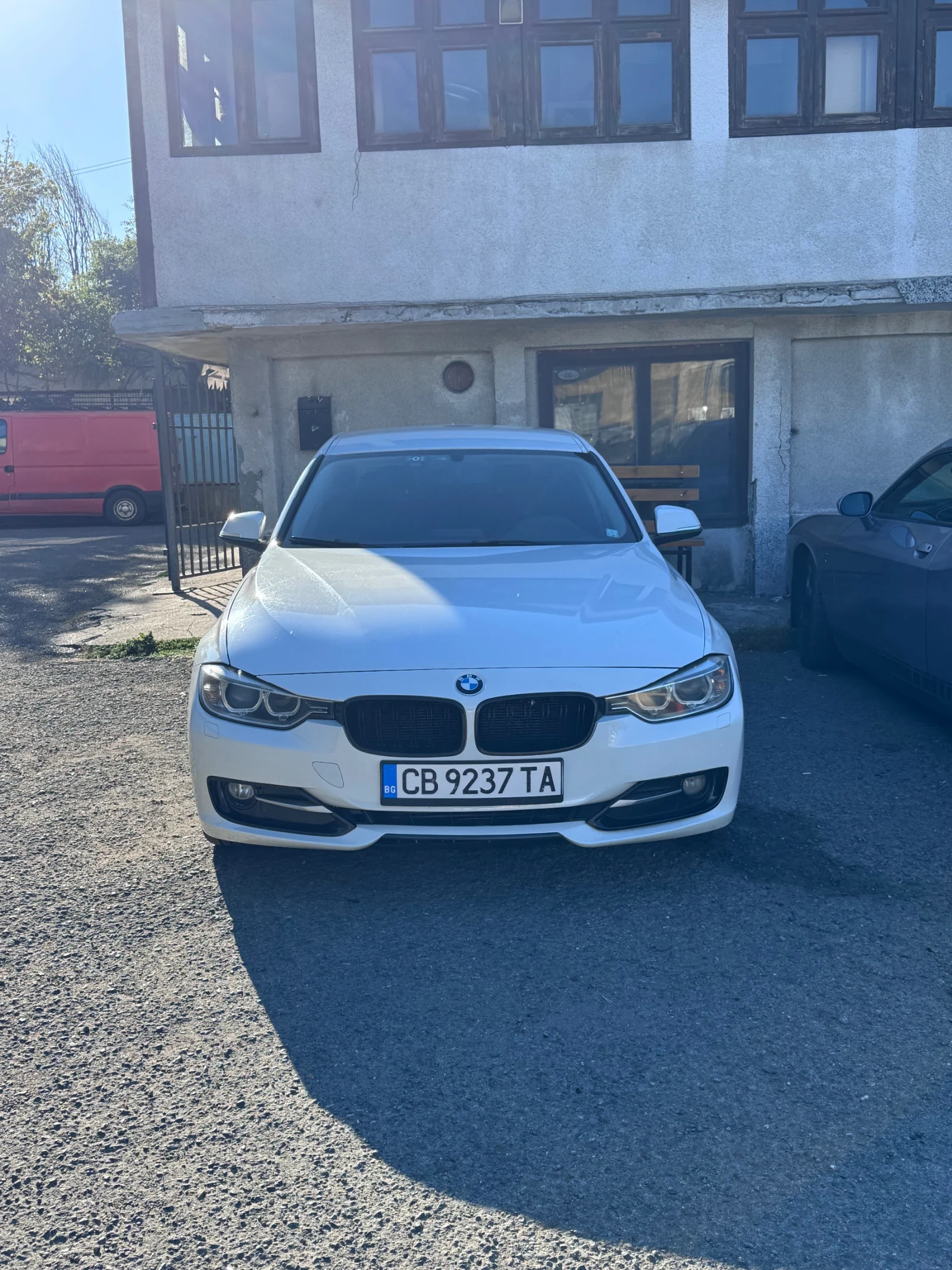 BMW 318 F30, снимка 3 - Автомобили и джипове - 56124540