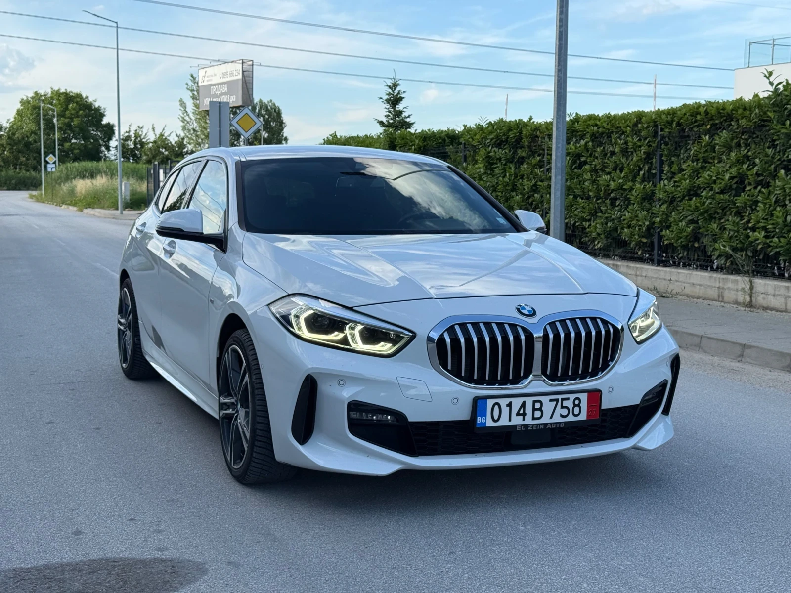 BMW 118 M Pack/F1 salon, снимка 2 - Автомобили и джипове - 56649982