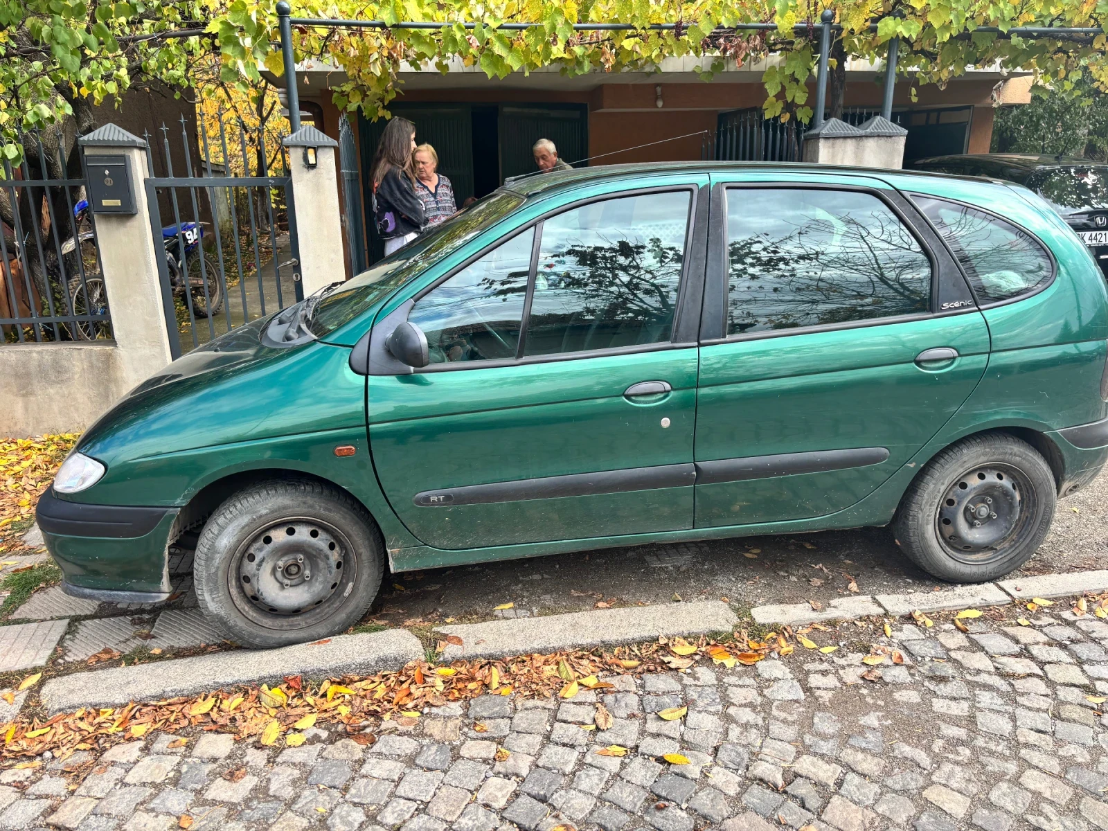 Renault Scenic, снимка 2 - Автомобили и джипове - 56625708