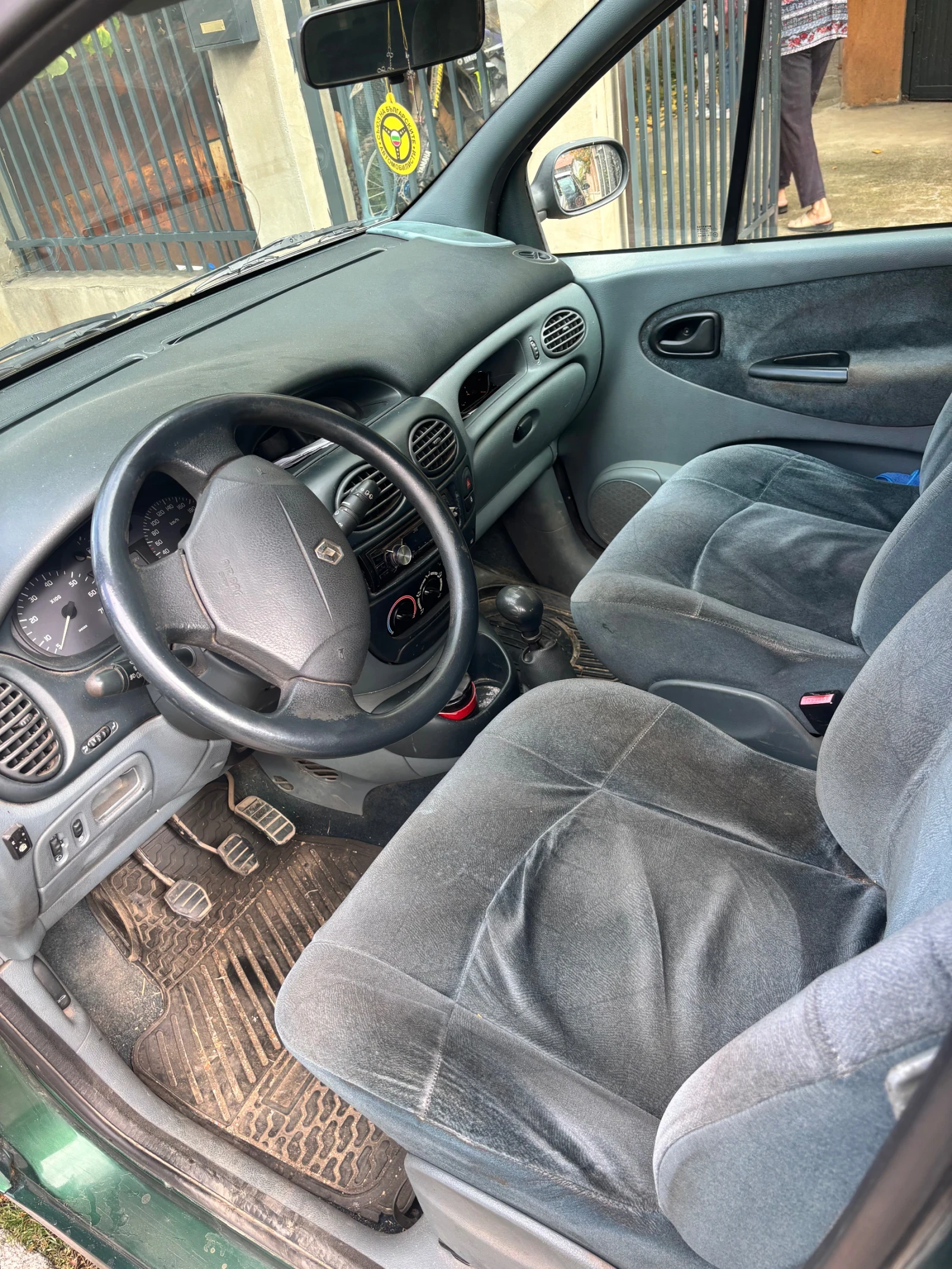 Renault Scenic, снимка 5 - Автомобили и джипове - 56625708