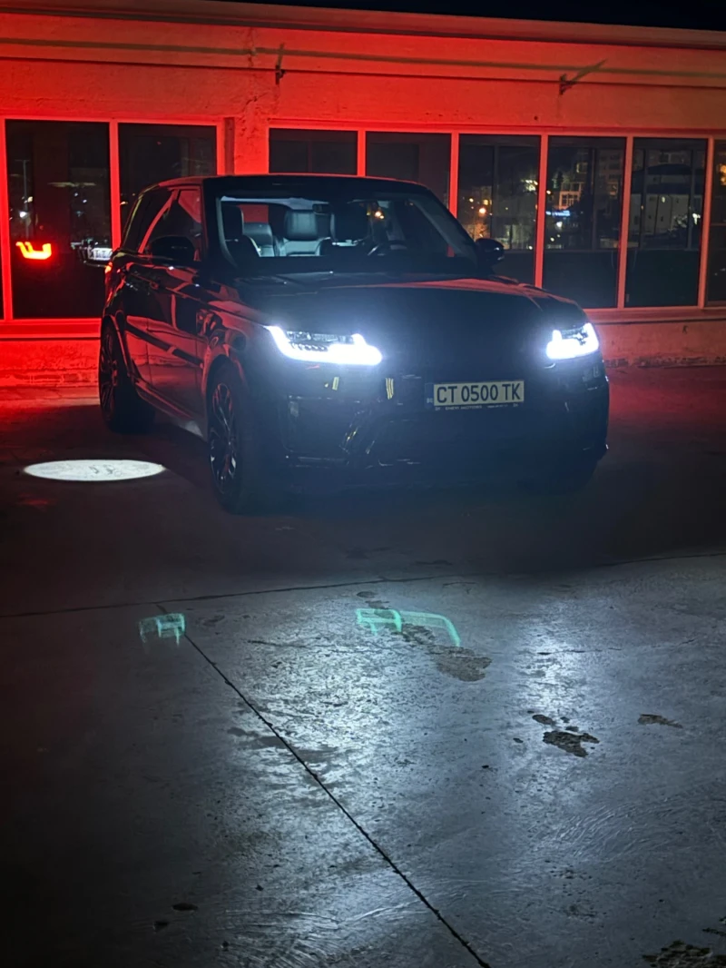 Land Rover Range Rover Sport 3.0SDV панорама камера360 теглич, снимка 4 - Автомобили и джипове - 48259388