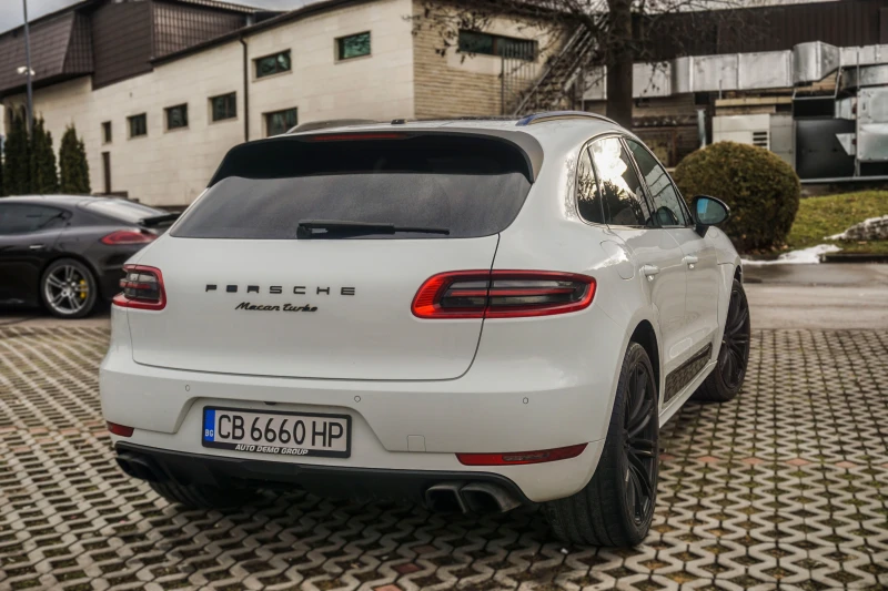 Porsche Macan TURBO, снимка 4 - Автомобили и джипове - 48840864