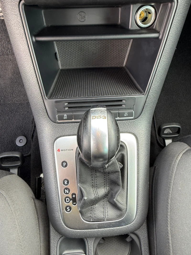 VW Tiguan 3xRline Automat 7DSG 2.0 140кс, снимка 12 - Автомобили и джипове - 53393213