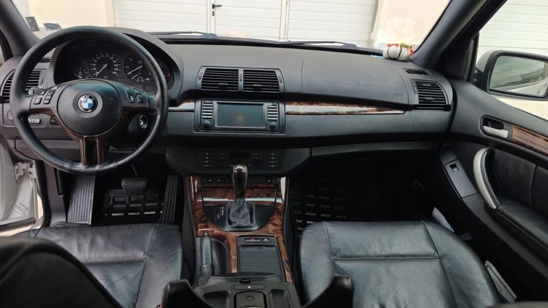 BMW X5, снимка 6 - Автомобили и джипове - 53417540