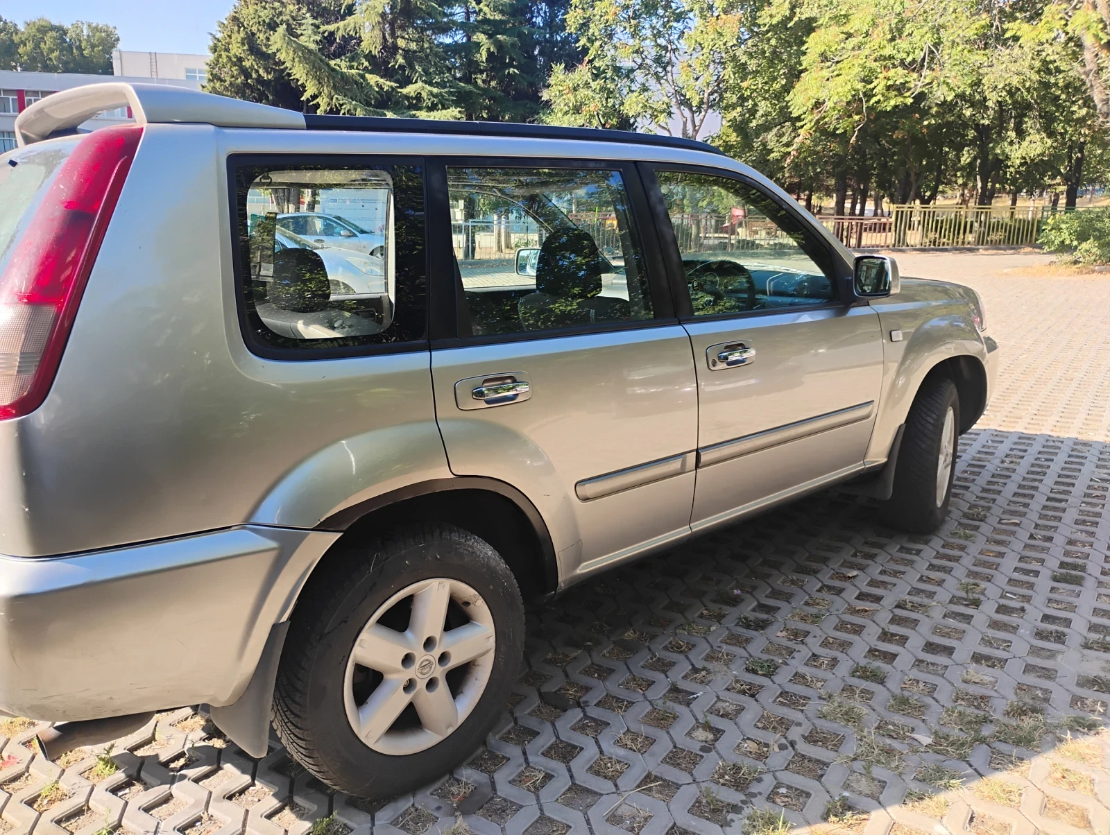 Nissan X-trail 2.2 cdi - изображение 6