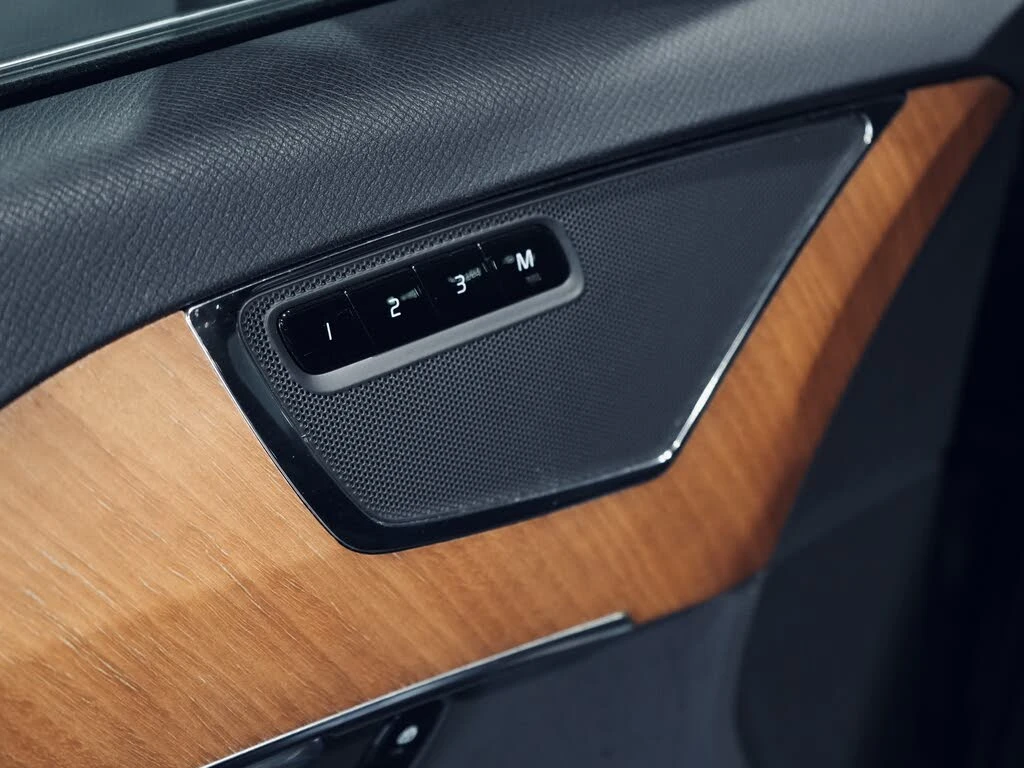 Volvo Xc90 T6 Momentum* 7-местен* ВсичкиЕкстри - изображение 4