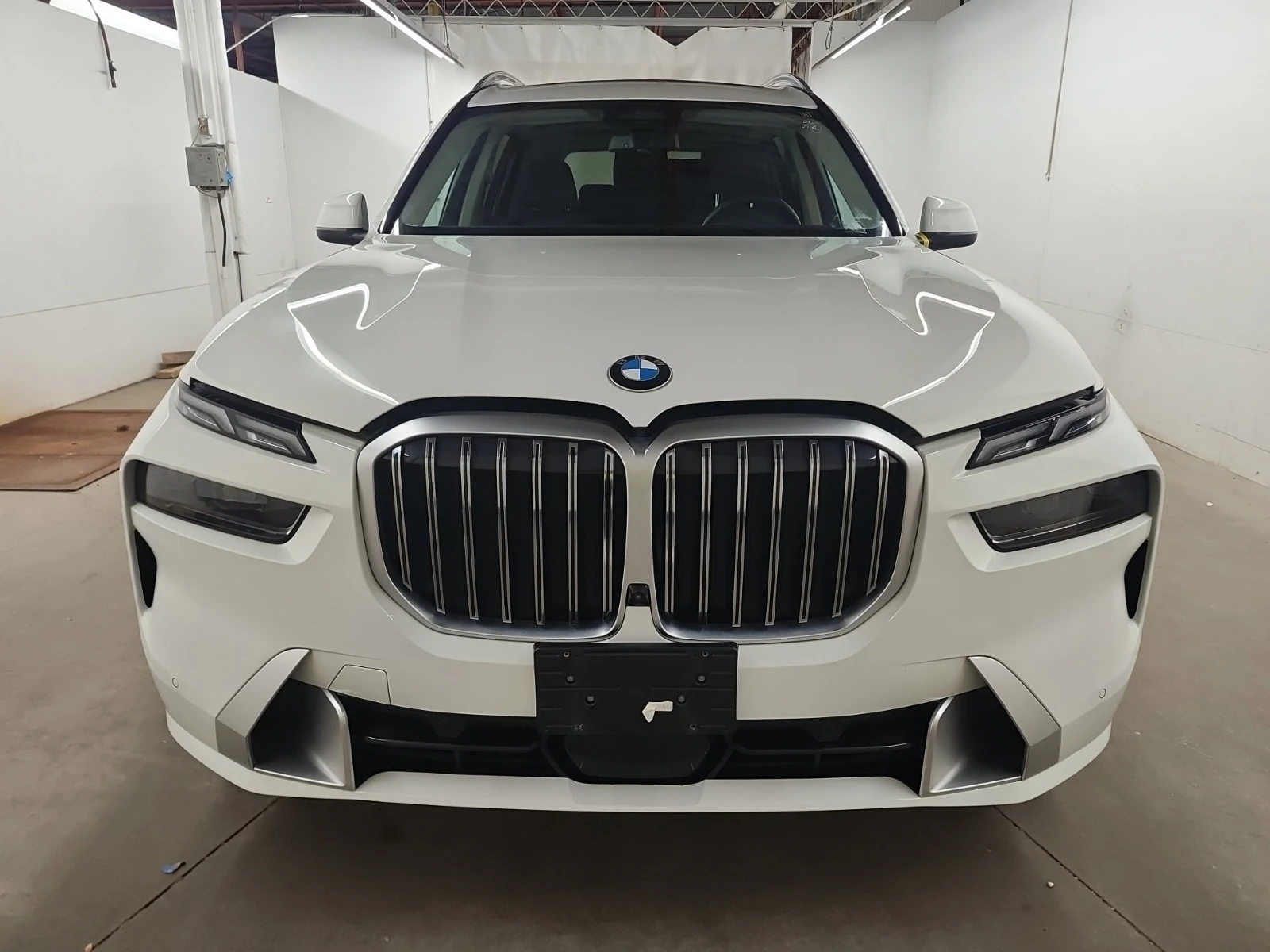 BMW X7 * 40i* CARFAX *    | Mobile.bg   2