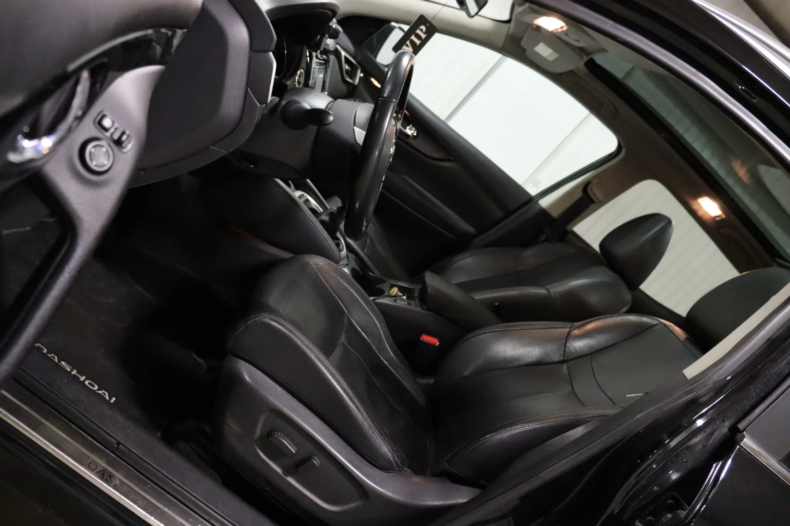 Nissan Qashqai Ultimate 1.5 dCi - изображение 8