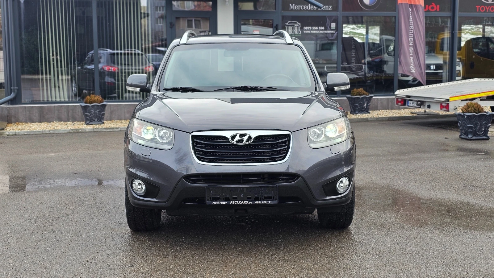 Hyundai Santa fe 2.2CRDi 4x4 AUTO 7M-ПЪЛНА ИСТОРИЯ-ТОП СЪСТ-ЛИЗИНГ - изображение 2