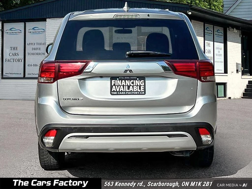 Mitsubishi Outlander, снимка 4 - Автомобили и джипове - 54218136