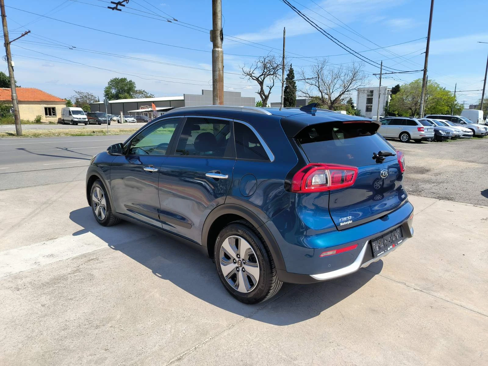 Kia Niro 1.6i-Navi-Euro-6D-Kamera, снимка 7 - Автомобили и джипове - 54564314