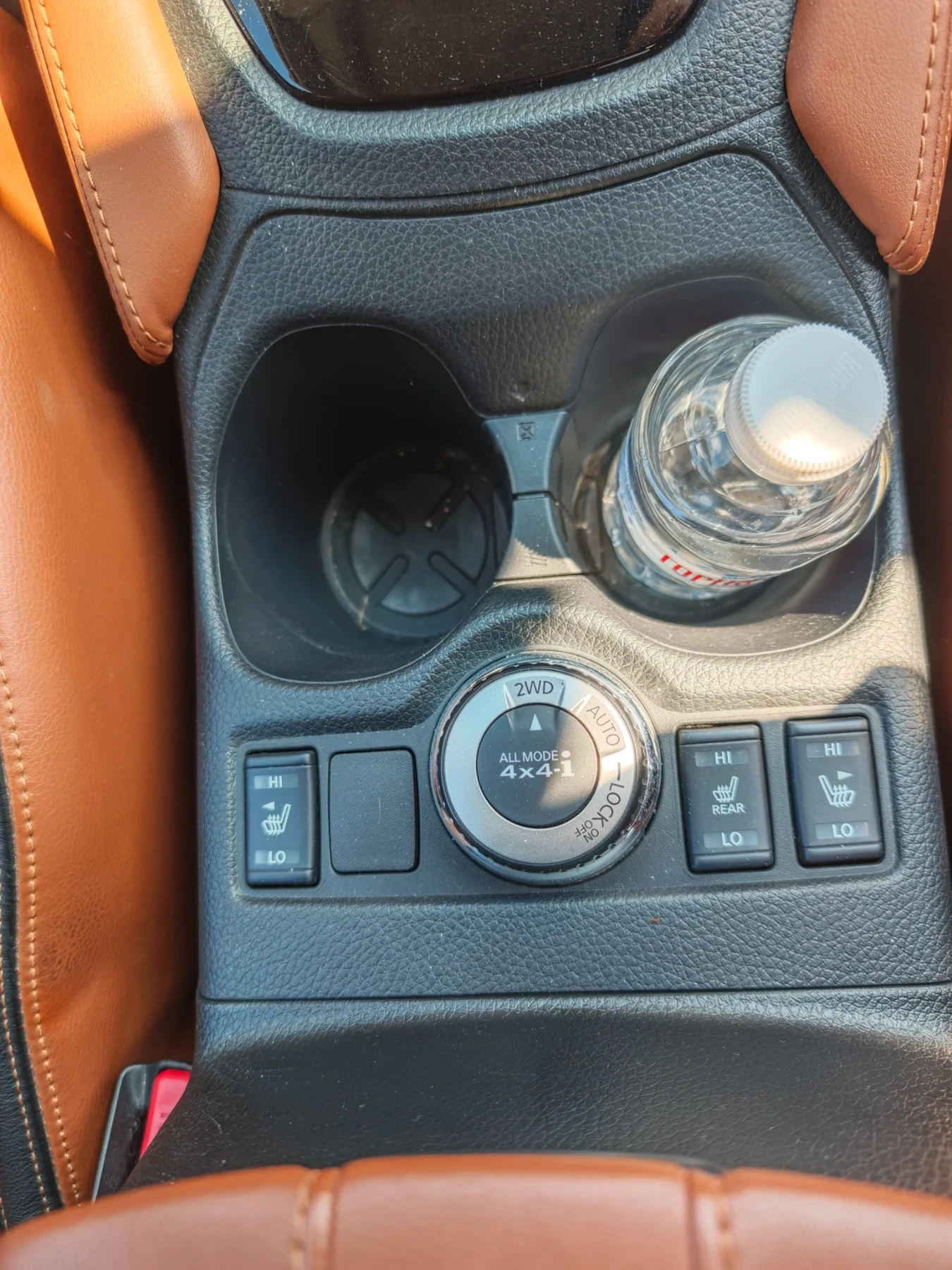 Nissan X-trail Tekna, снимка 10 - Автомобили и джипове - 54729700
