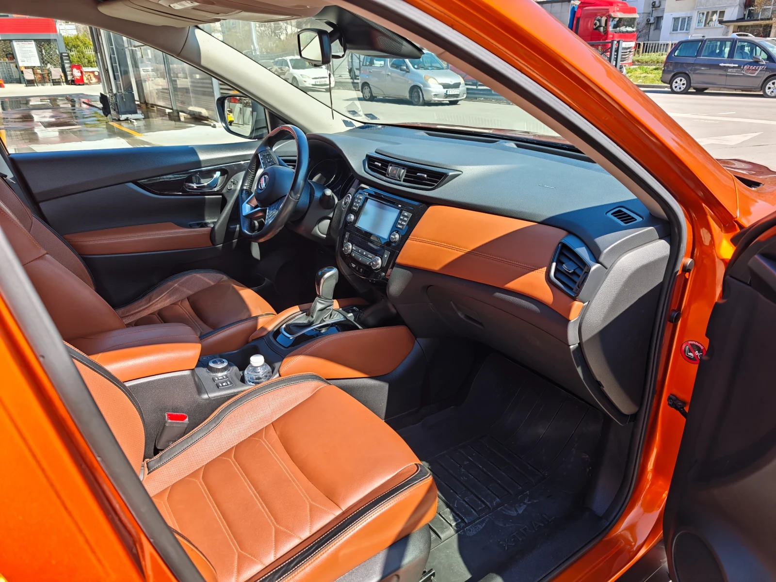 Nissan X-trail Tekna, снимка 7 - Автомобили и джипове - 54729700