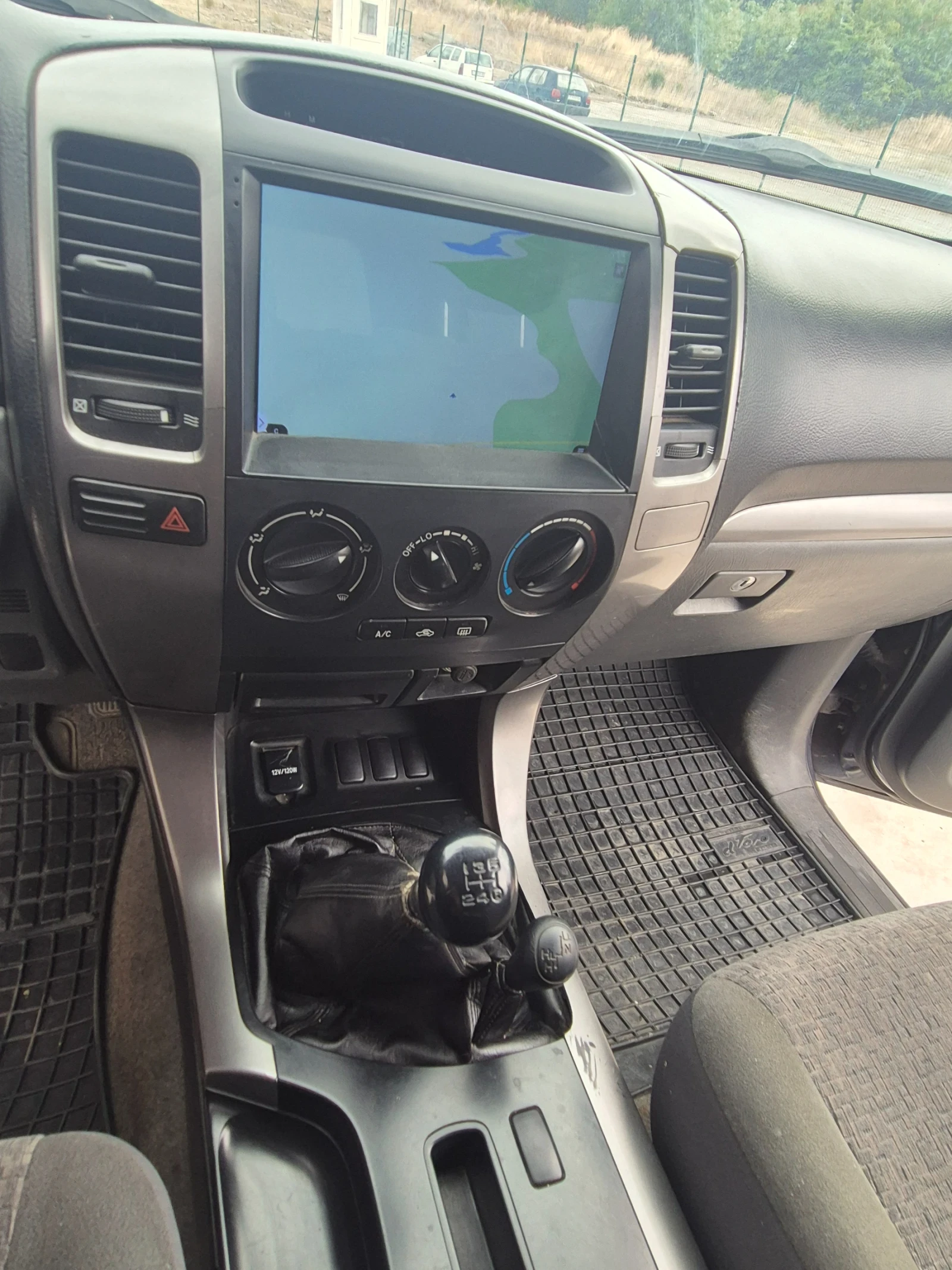 Toyota Land cruiser 120, снимка 5 - Автомобили и джипове - 55267526