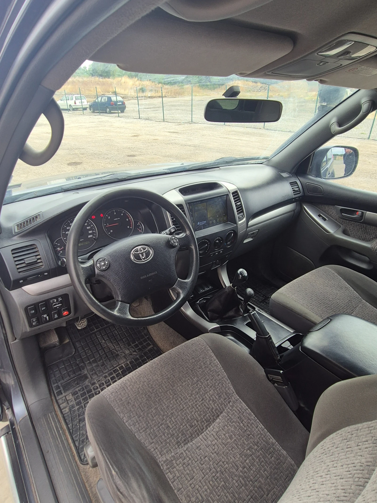 Toyota Land cruiser 120, снимка 7 - Автомобили и джипове - 55267526
