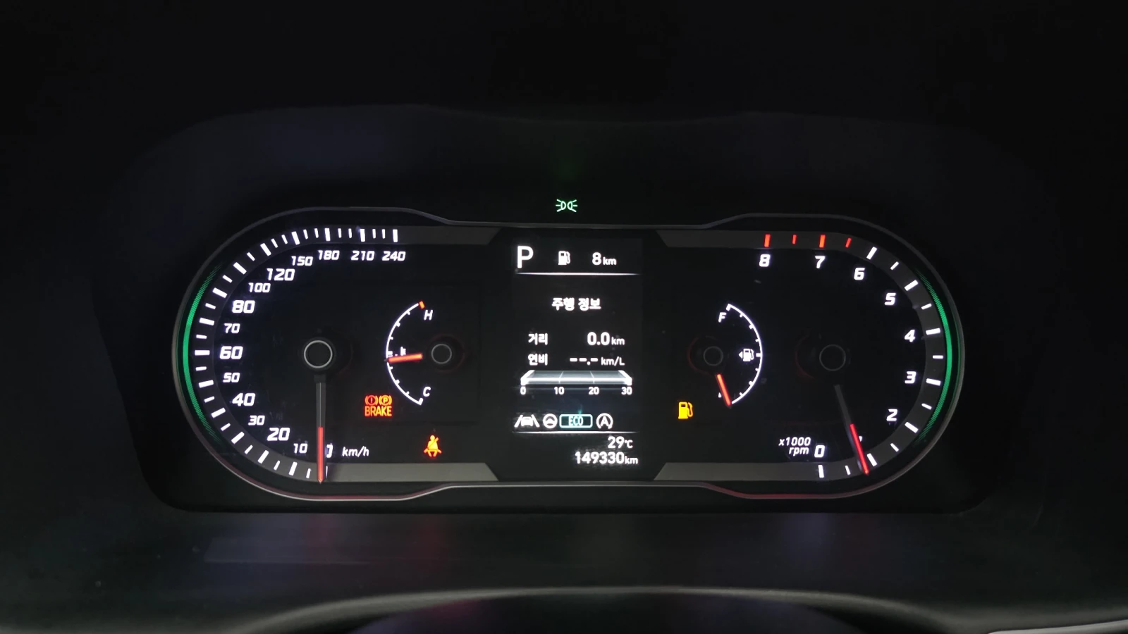 Hyundai Tucson Gasoline 1.6 Turbo 2WD autogeorge.com, снимка 12 - Автомобили и джипове - 56102549