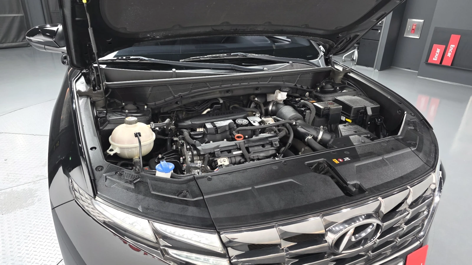 Hyundai Tucson Gasoline 1.6 Turbo 2WD autogeorge.com, снимка 9 - Автомобили и джипове - 56102549