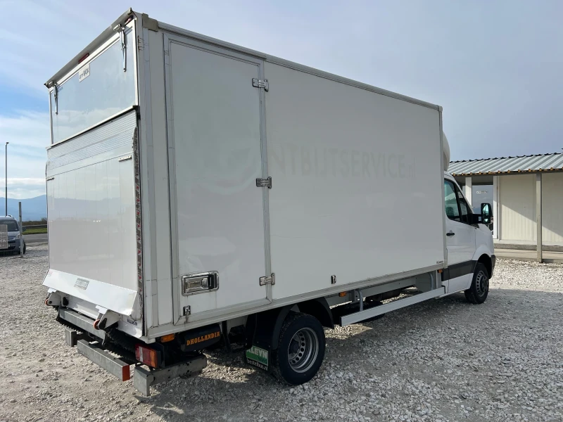 VW Crafter Климатроник Падащ борд ЕВРО 5М, снимка 8 - Бусове и автобуси - 52726290